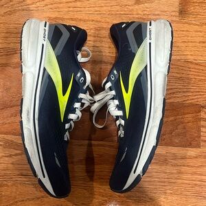 Brooks Ghost 15